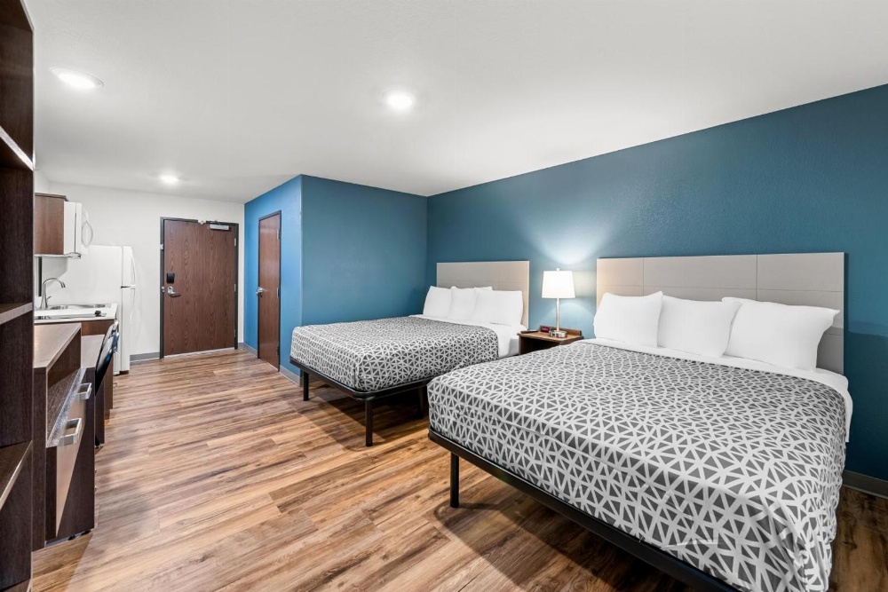 WoodSpring Suites Kansas City Airport